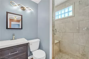 5087 Grafton Rd, Brunswick Hills, OH 44212 - Photo 16