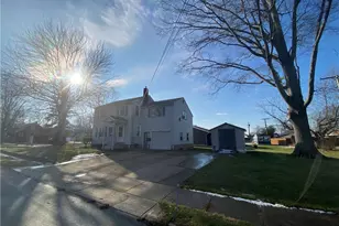 725 Union Ave, Ashtabula, OH 44004 - Photo 2