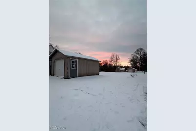 830 N Chestnut Street, Barnesville, OH 43713 - Photo 6