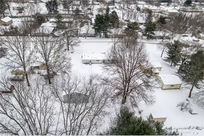 168 2nd Street SE, Barberton, OH 44203 - Photo 8