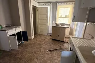 431 N Metcalf St, Lima, OH 45801 - Photo 8