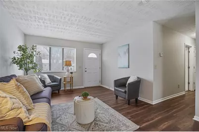 9864 Green Drive, Windham, OH 44288 - Photo 4