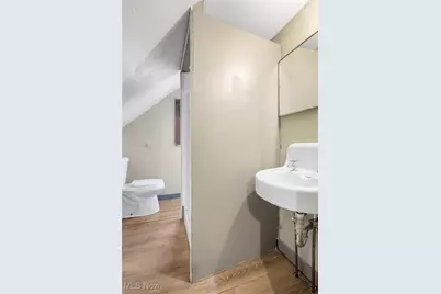 10624 Grantwood Avenue, Loveland, OH 44108 - Photo 20