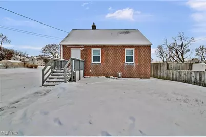 1504 SE 14th Street, Canton, OH 44707 - Photo 2