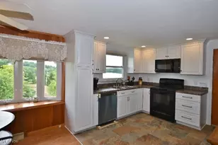 1121 Fiesta Rd SW, Dellroy, OH 44620 - Photo 10