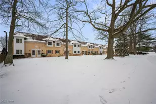 8210 Deepwood Blvd, Mentor, OH 44060 - Photo 32