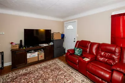 355 E 257th Street, Euclid, OH 44132 - Photo 6