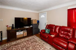 355 E 257th St, Euclid, OH 44132 - Photo 6