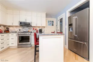 26161 Shaker Blvd, Beachwood, OH 44122 - Photo 14