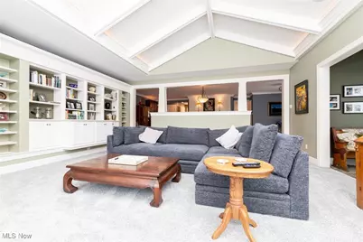 26161 Shaker Boulevard, Beachwood, OH 44122 - Photo 12