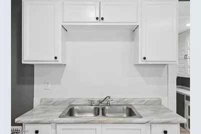 10622 Hathaway Avenue, Loveland, OH 44108 - Photo 20