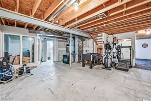 103 Westwind, Warren, OH 44484 - Photo 32