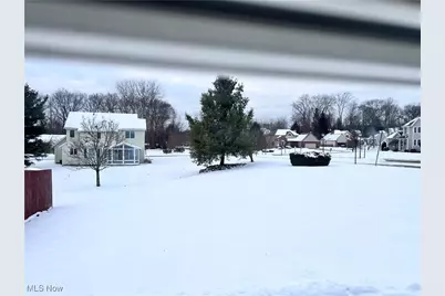 528 Helena Drive, Tallmadge, OH 44278 - Photo 4