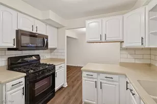 5969 Marra Dr, Huber Heights, OH 44146 - Photo 10