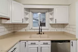 5969 Marra Dr, Huber Heights, OH 44146 - Photo 12