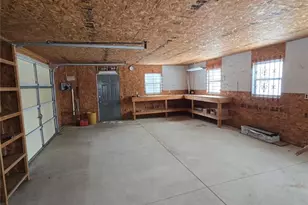 6093 Elyria Ave, Elyria, OH 44035 - Photo 36