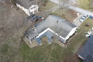 7429 Sylvan Dr, Kent, OH 44240 - Photo 2