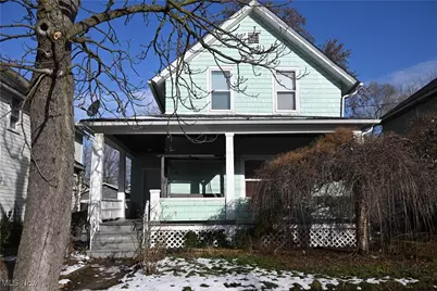 241 8th Street, Elyria, OH 44035 - Photo 1