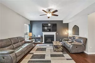 6530 Wisteria Ln, Medina, OH 44256 - Photo 2