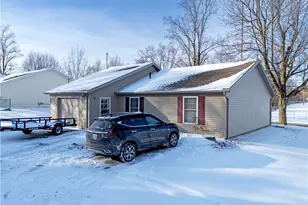 1499 Troy Rd, Ashland, OH 44805 - Photo 2