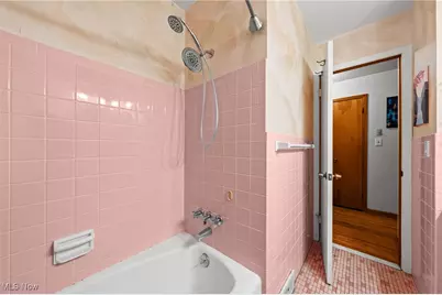 866 Elmwood Avenue, Wickliffe, OH 44092 - Photo 16