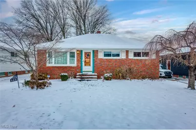 866 Elmwood Avenue, Wickliffe, OH 44092 - Photo 2