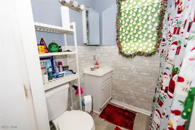 19344 Pasnow Avenue, Euclid, OH 44119 - Photo 12