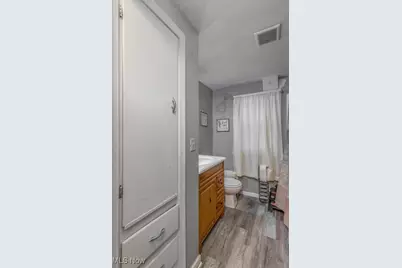 601 Melrose Place NE, Canton, OH 44714 - Photo 10