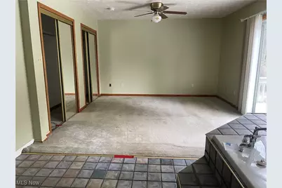 3809 N Glenridge Road, Green, OH 44319 - Photo 8