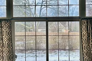 294 Lakewick Ln, Willowick, OH 44095 - Photo 6