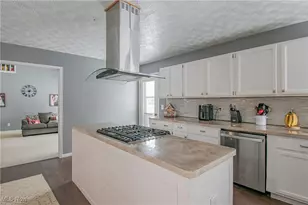 10273 Luman Ln, Twinsburg, OH 44087 - Photo 18