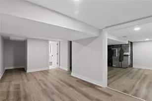 2215 Frostwood Dr, Austintown, OH 44515 - Photo 24