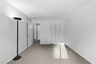 521 Tollis Pkwy, Grandview Heights, OH 44147 - Photo 22