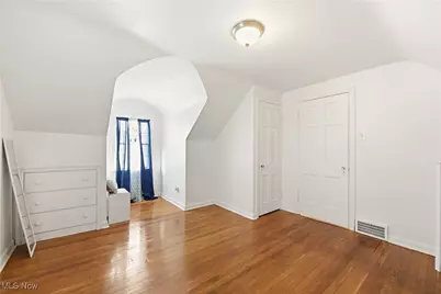 5246 Philip Avenue, Maple Heights, OH 44137 - Photo 32