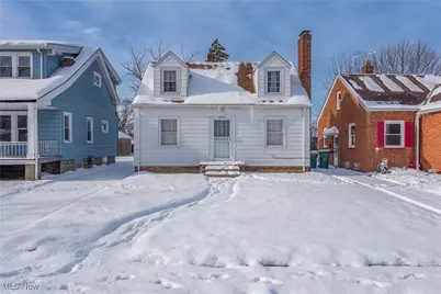 5246 Philip Avenue, Maple Heights, OH 44137 - Photo 1