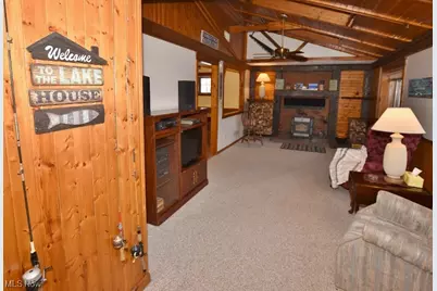 9316 Lakewood Drive NE, Mineral City, OH 44656 - Photo 18