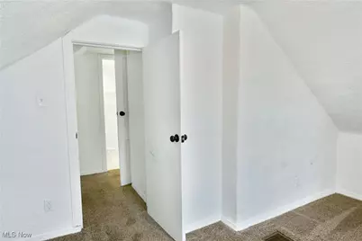 1970 Newdale Avenue, Akron, OH 44320 - Photo 20