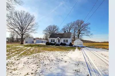 2233 Genoa Avenue SW, Massillon, OH 44646 - Photo 1