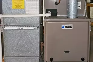 2233 Genoa Ave SW, Massillon, OH 44646 - Photo 24