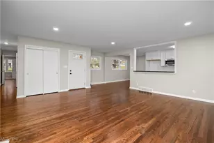 625 Shaker Dr, Medina, OH 44256 - Photo 4