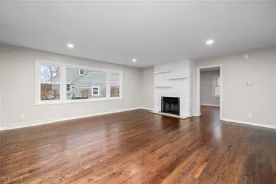 625 Shaker Drive, Medina, OH 44256 - Photo 2