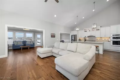 36626 W Shore Parkway, North Ridgeville, OH 44039 - Photo 20