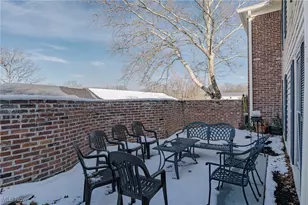 25 Berkshire Ct, Akron, OH 44313 - Photo 20