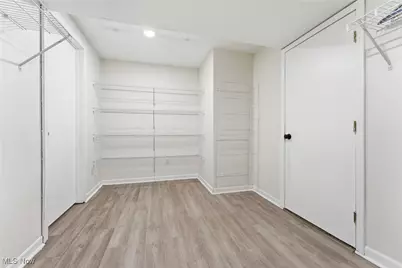 1516 Wisteria Avenue SW, Hartville, OH 44632 - Photo 46