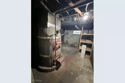 11238 Center Drive NE, Sandyville, OH 44671 - Photo 16