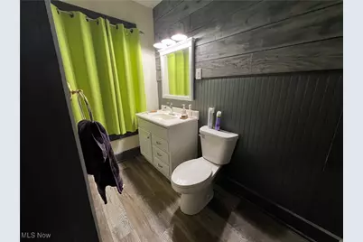 11238 Center Drive NE, Sandyville, OH 44671 - Photo 6