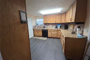 113 Elm St, Wellington, OH 44090 - Photo 12