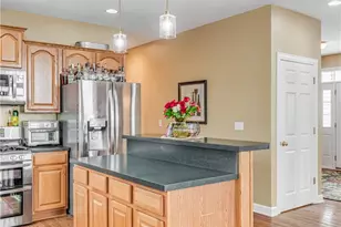 519 Chart Rd, Cuyahoga Falls, OH 44223 - Photo 12