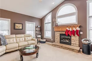 519 Chart Rd, Cuyahoga Falls, OH 44223 - Photo 6