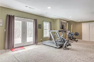 519 Chart Rd, Cuyahoga Falls, OH 44223 - Photo 30